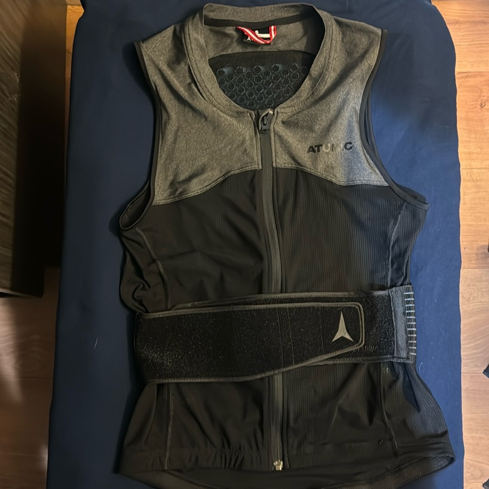 Atomic Live Shield Amid Vest Level 2 Protector
